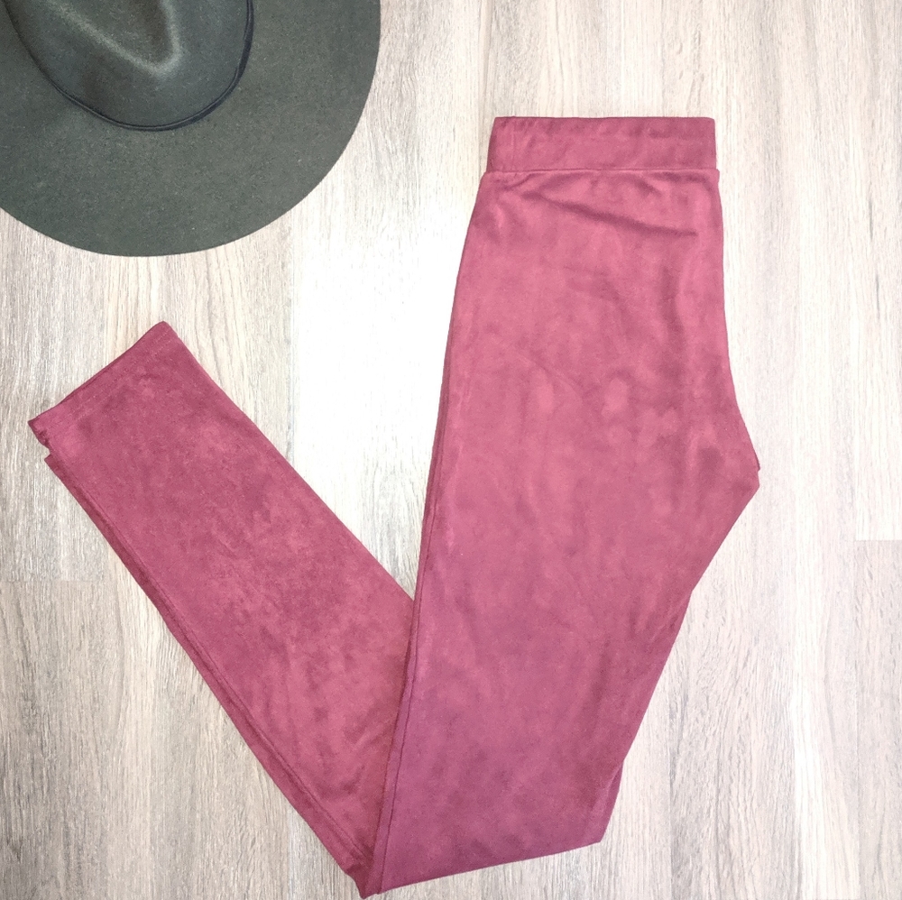 Jeff Gallano Paris Cranberry Faux Suede Legging 3